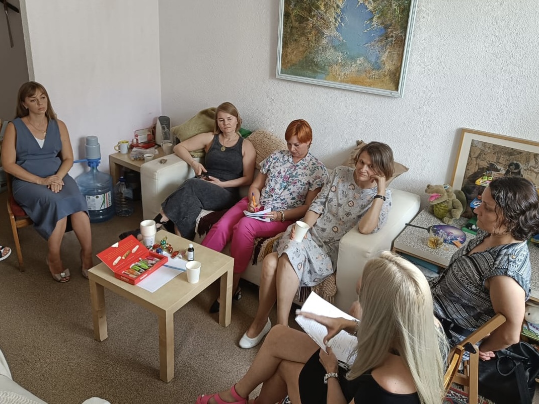 Встреча коллег Уопп перед летними каникулами 2024 года 